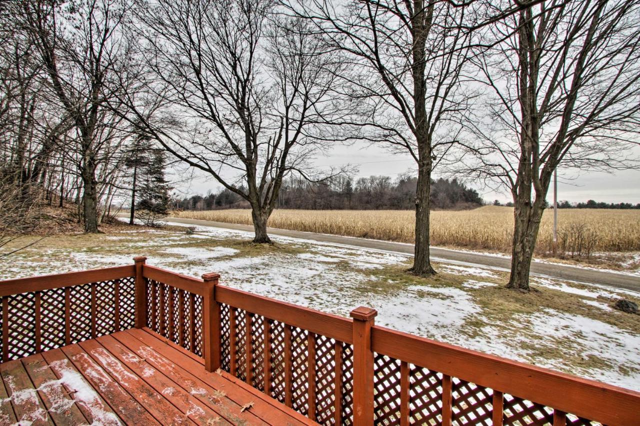 Wisconsin River Valley Farmhouse Fire Pit And View Merrimac Esterno foto